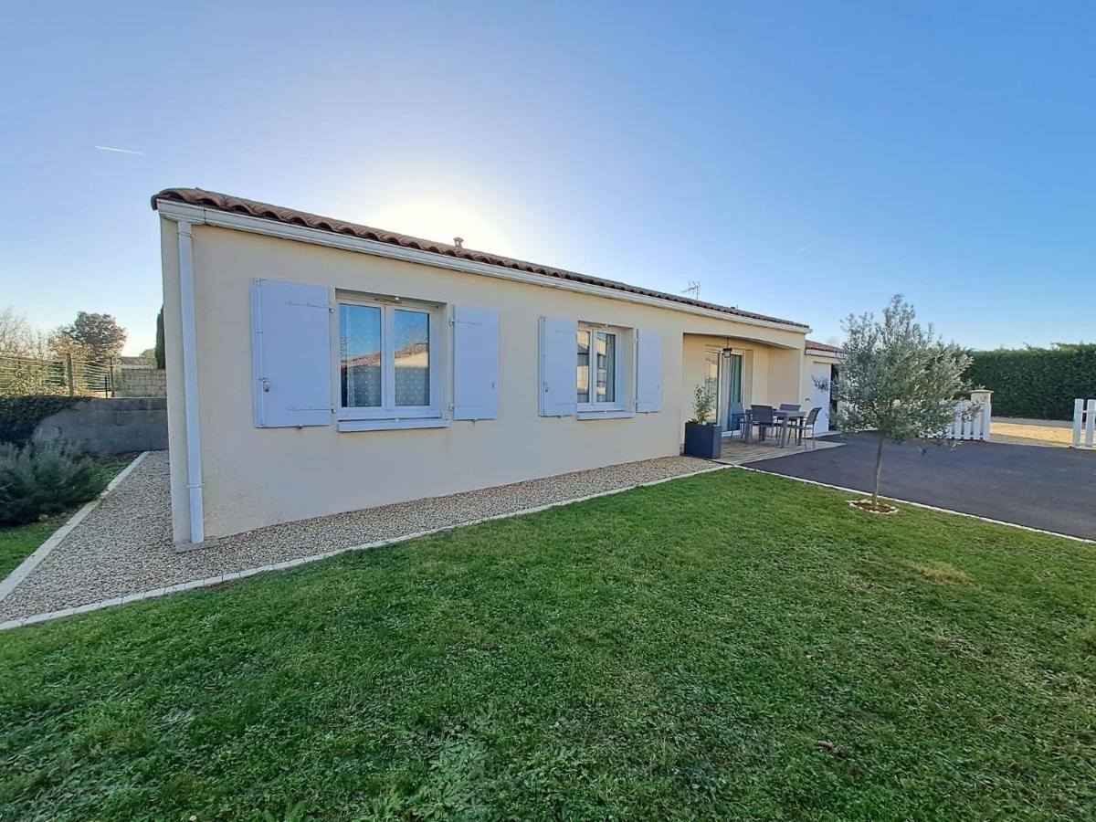 - Maison Capucine- Proche Centre D'Affaire Chauray, Jardin, Parking, Wifi Et Netflix, Ideal Voyage D'Affaire, Familles, Ou Simple Escapade Exterior foto